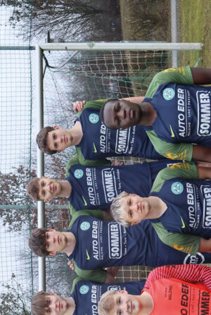 369-4er_U18_rechts_oben-Sportunion Walding (369)